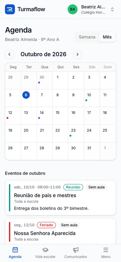 Agenda da aluna no modo mês, com reunião de pais, feriado, prova de Matemática e feira de ciências marcados em outubro